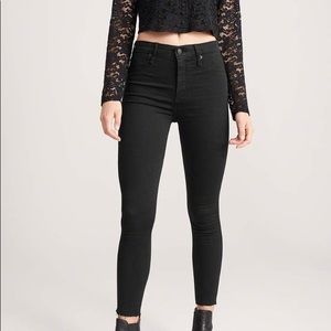 Abercrombie & Fitch Ultra High Rise Jean Leggings